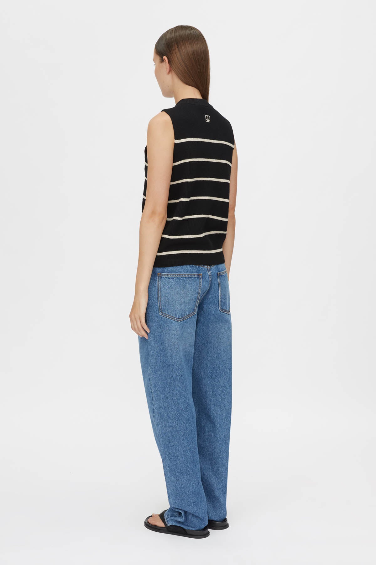 Gale Button Up Sleeveless Cardigan