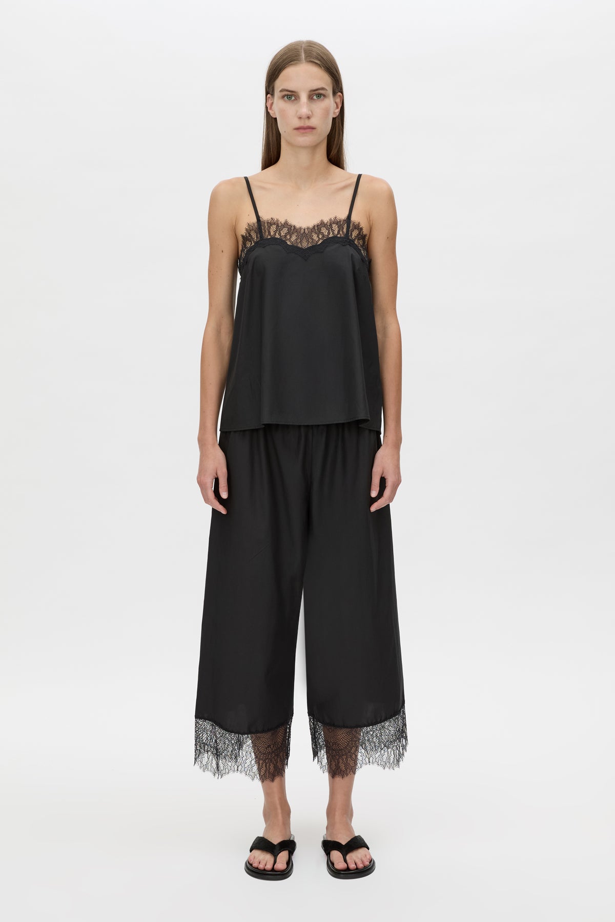 Lira Pant
