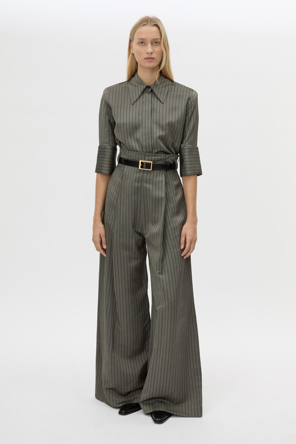 Front View - CAMILLA AND MARC Mina short-sleeve stripe boxy shirt with pinstitched man-style collar. 