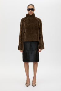 Styled view CAMILLA AND MARC high-neck Nala Furry Pullover Top in truffle with double-faced faux‑fur
