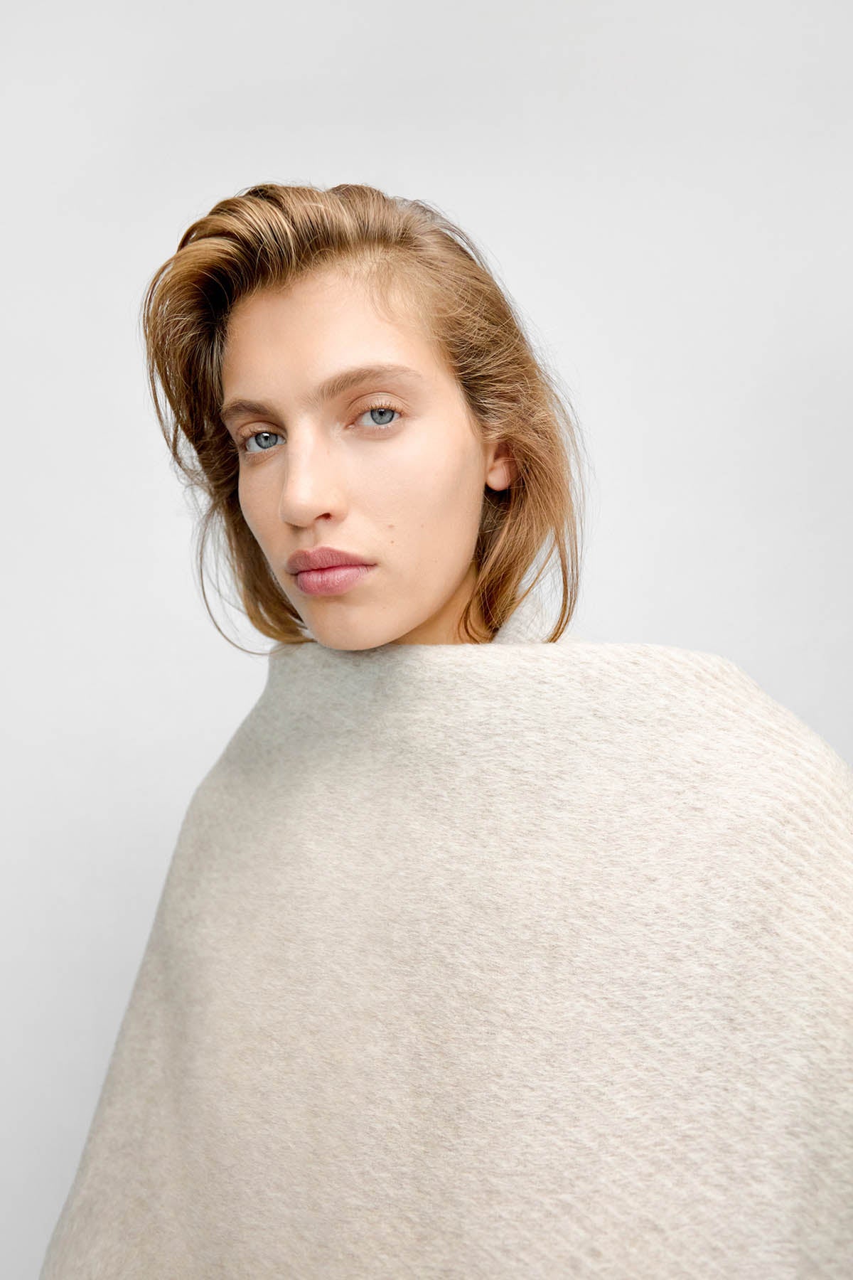 Ciro Coat With Scarf