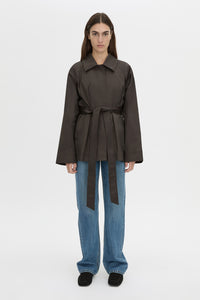 Front view CAMILLA AND MARC Aidra Short Trench Coat in hickory with twin-needle stitch detail.