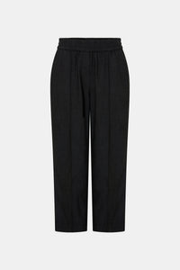 Ghost view CAMILLA AND MARC straight leg Arlowe Crop Pant in denim navy with elasticated waistband.
