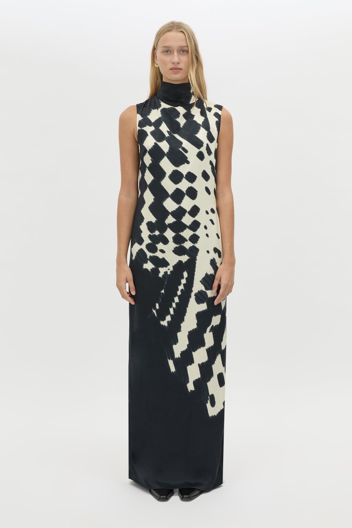 Asper Maxi Dress - CAMILLA AND MARC Asper sleeveless column maxi dress in navy print