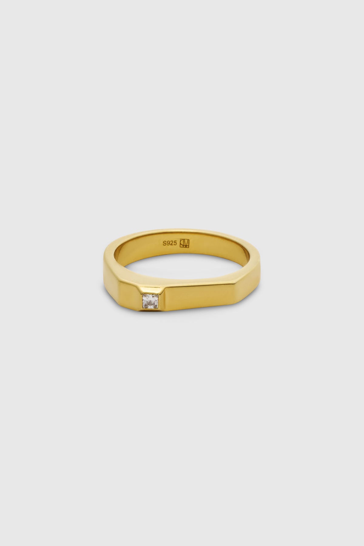 Bastian Ring