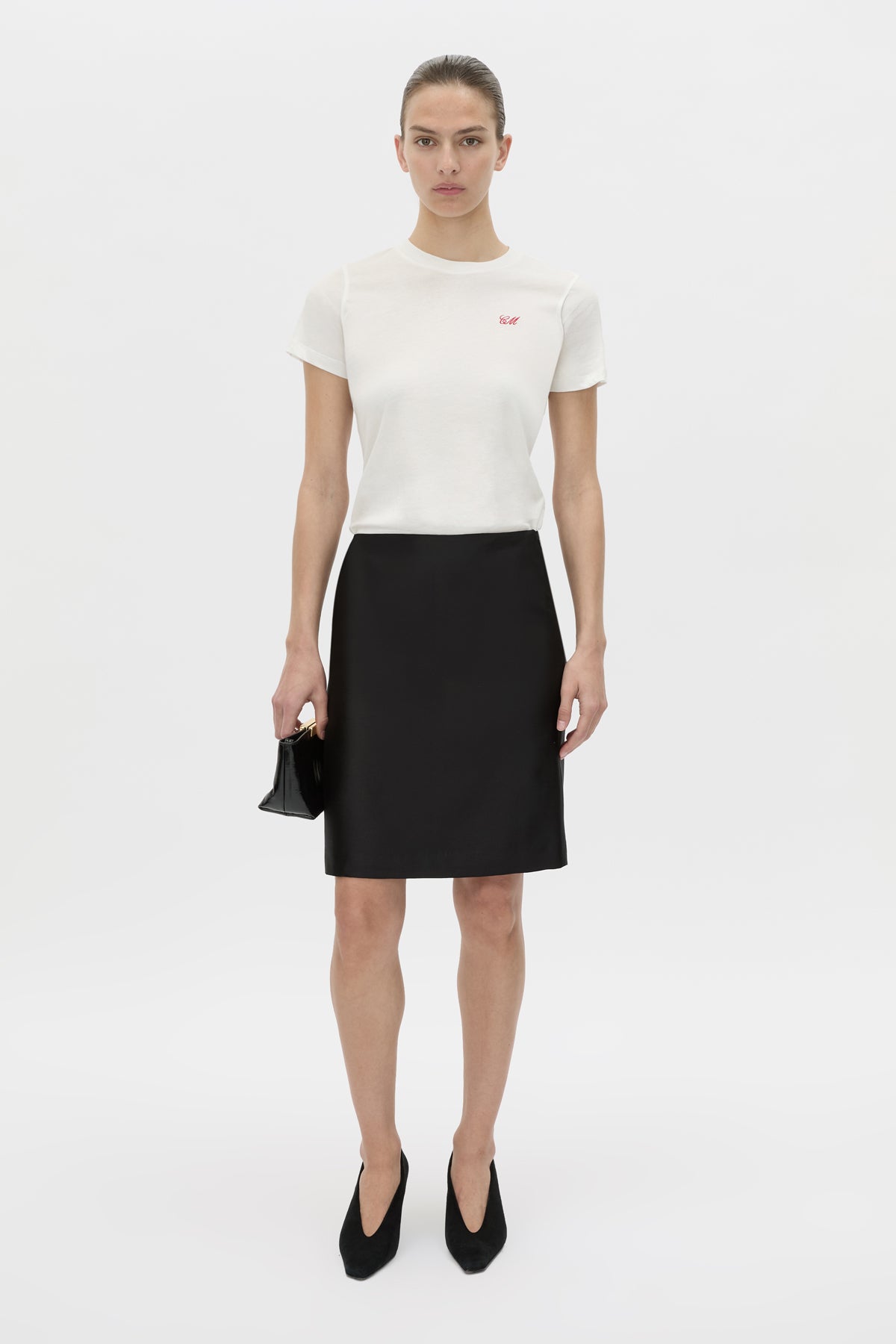 Front view CAMILLA AND MARC Birdie Fitted Print Tee in soft white with red embroidered motif detail.