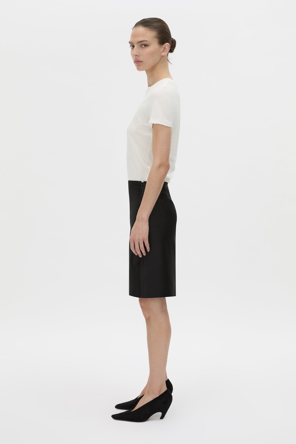 Side view CAMILLA AND MARC Birdie Fitted Print Tee in soft white with red embroidered motif detail.