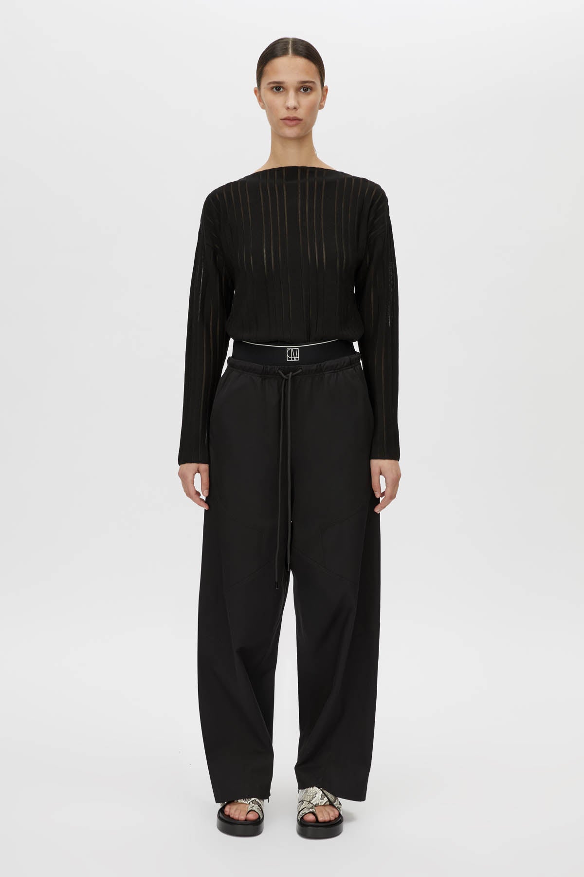 Cella Monogram Elastic Pant