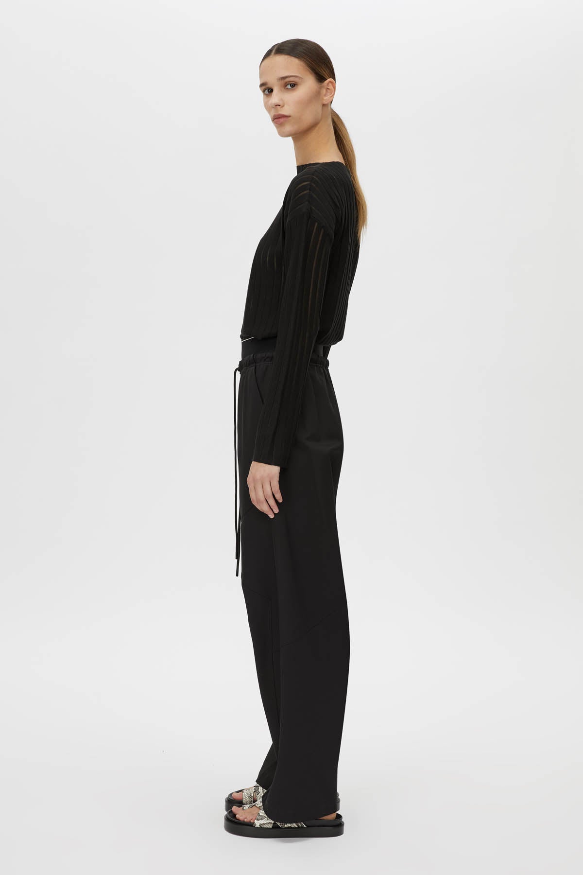 Cella Monogram Elastic Pant