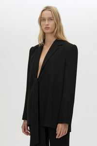 Cropped view CAMILLA AND MARC Darien Blazer in black.