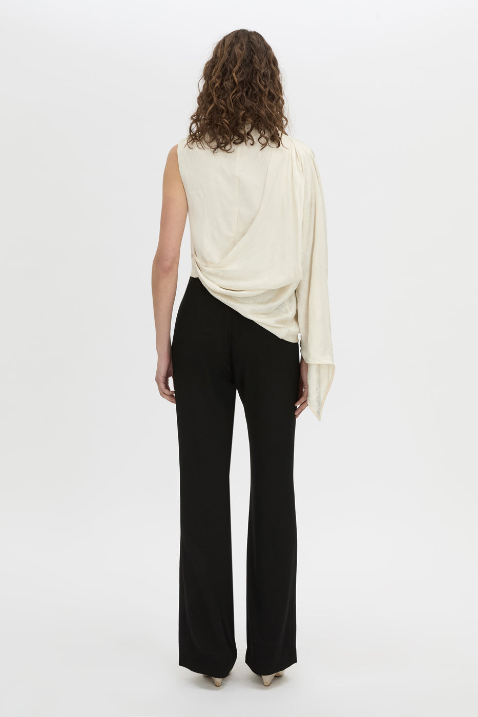 Back CAMILLA AND MARC Darien pant in black.