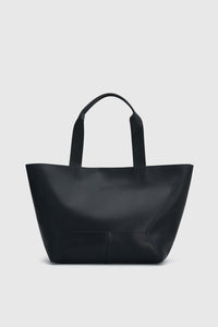 Ezra Tote
