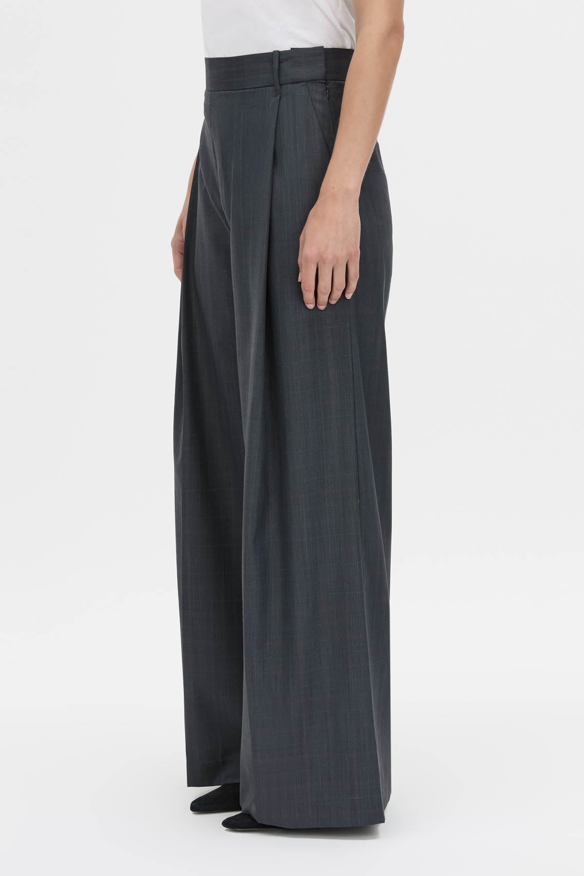 Pants - CAMILLA AND MARC® Official Site