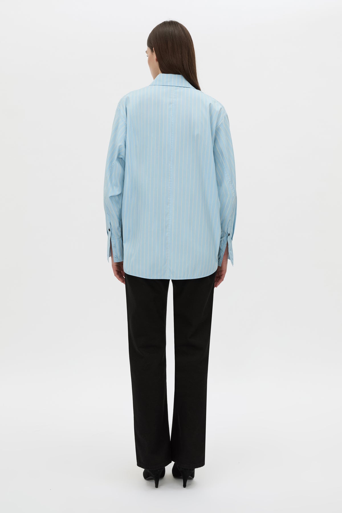 Back view CAMILLA AND MARC Jenie stripe shirt in baby blue stripe.