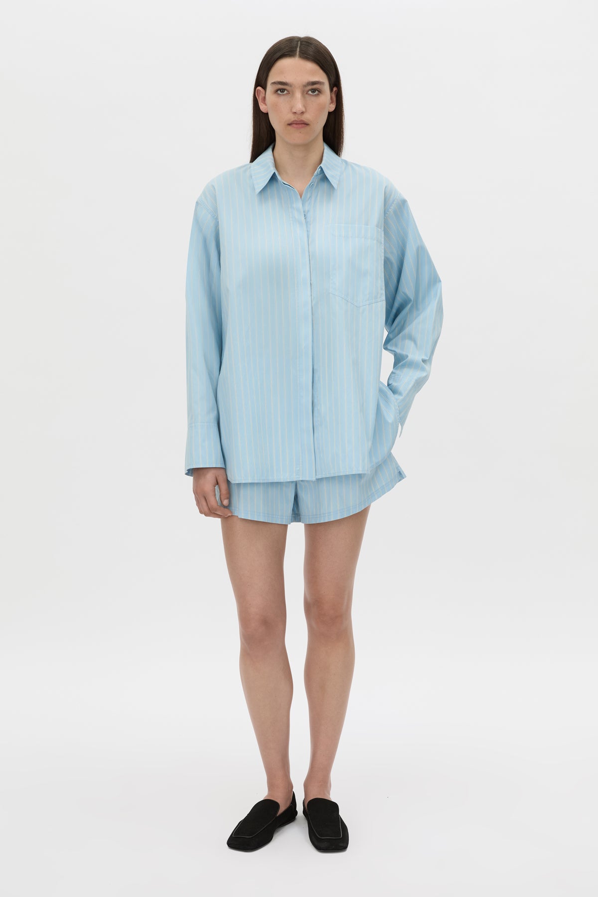 Front-styled view CAMILLA AND MARC Jenie short in baby blue stripe.