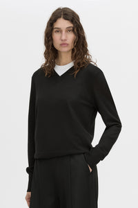 Cropped view CAMILLA AND MARC Leona V neck sweater in black.