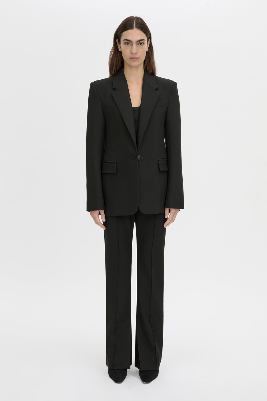 Front view CAMILLA AND MARC Mackinley high-wasited slim leg pant in black with pintuck details.