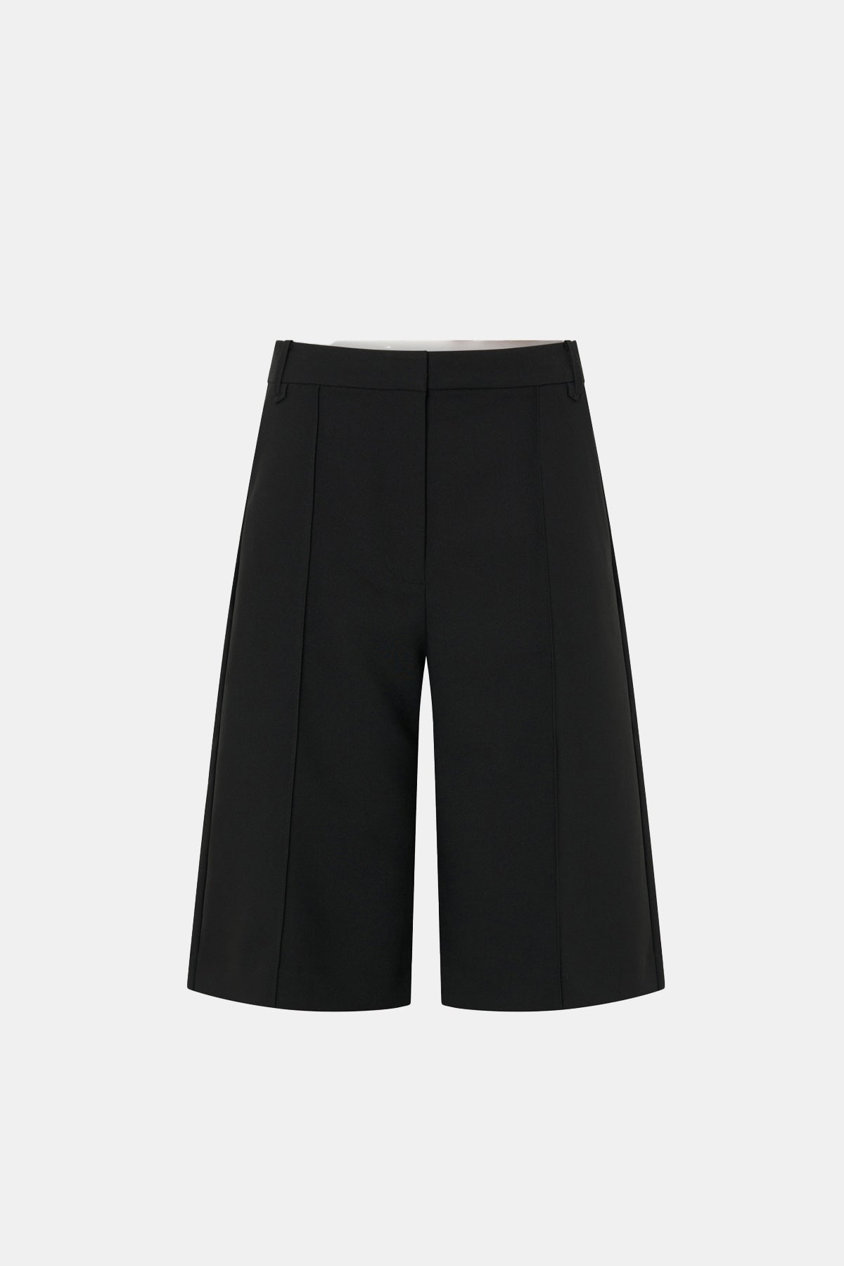 Mackinley Short