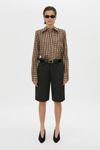 Front view CAMILLA AND MARC Mahdavi bermuda short in black.