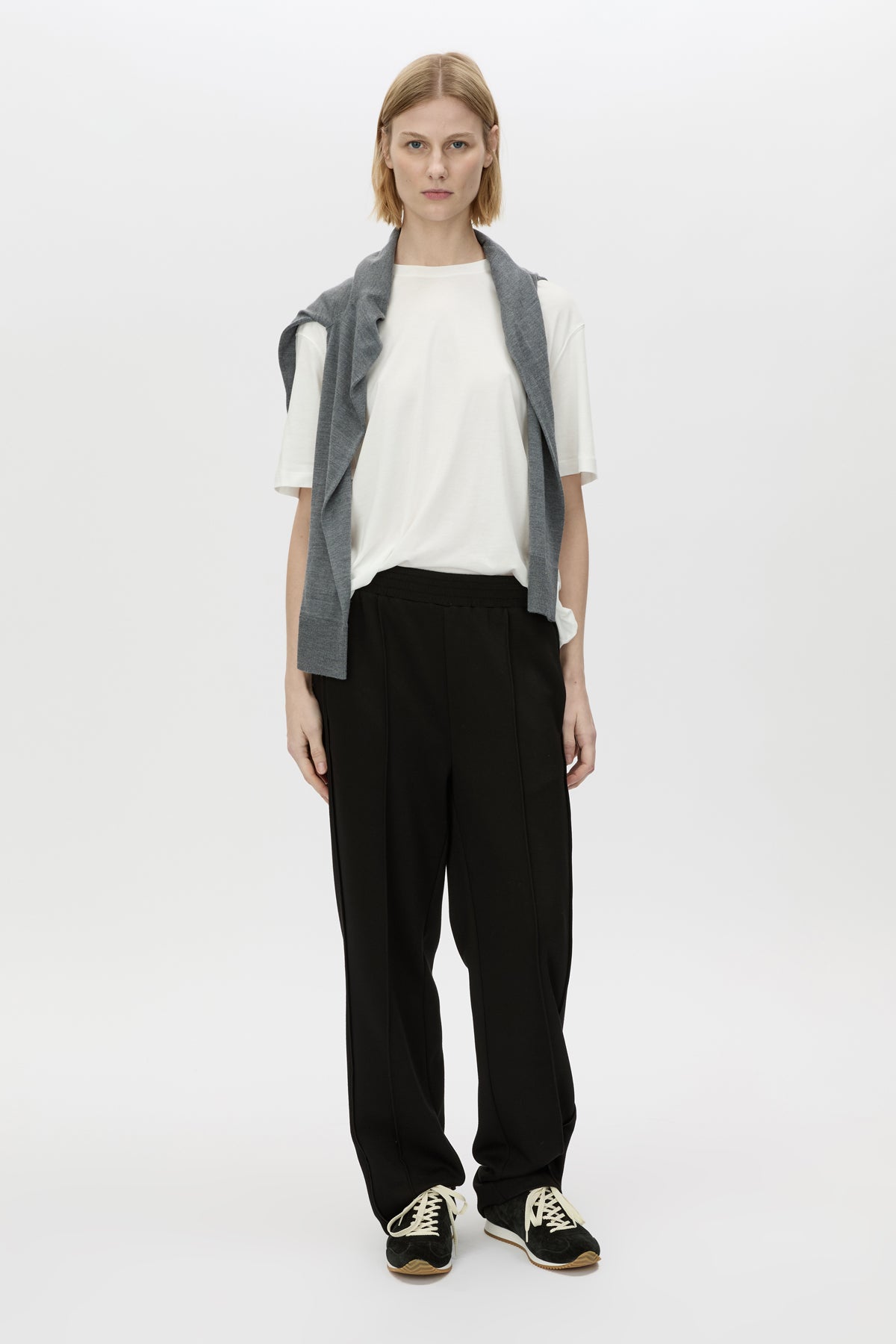 Mila Pant