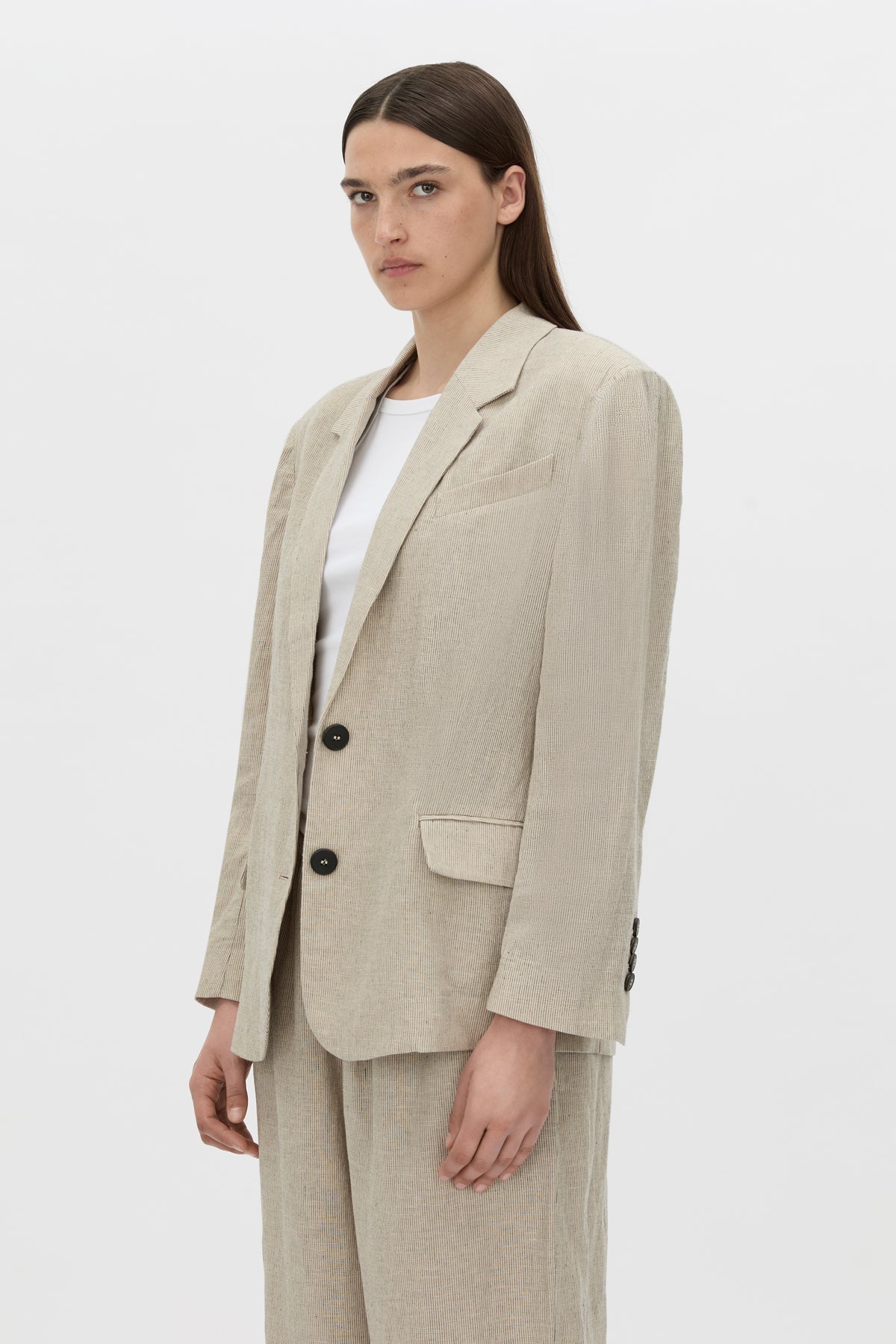 Cropped view CAMILLA AND MARC Phostre Linen Relaxed Blazer in sand soft tailoring fabrication.