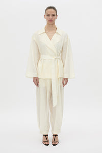 Front view CAMILLA AND MARC Rhia Sheer Cropped Trench in ivory white with a relaxed fit.