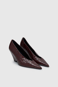 Rhys Patent Croc Pump