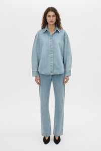 Front view CAMILLA AND MARC Rune Denim Jean in Light Blue.