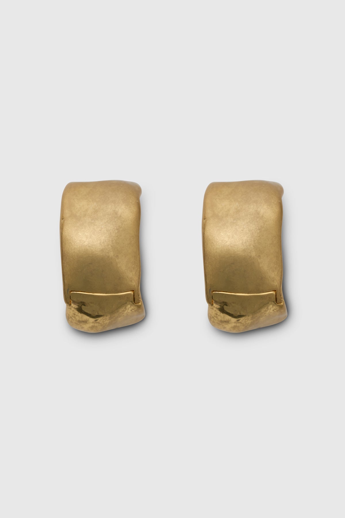 Soliel Hoops