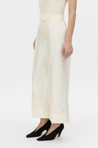 Cropped view CAMILLA AND MARC Sona Crop Pant in cream with wide‑leg culotte design.