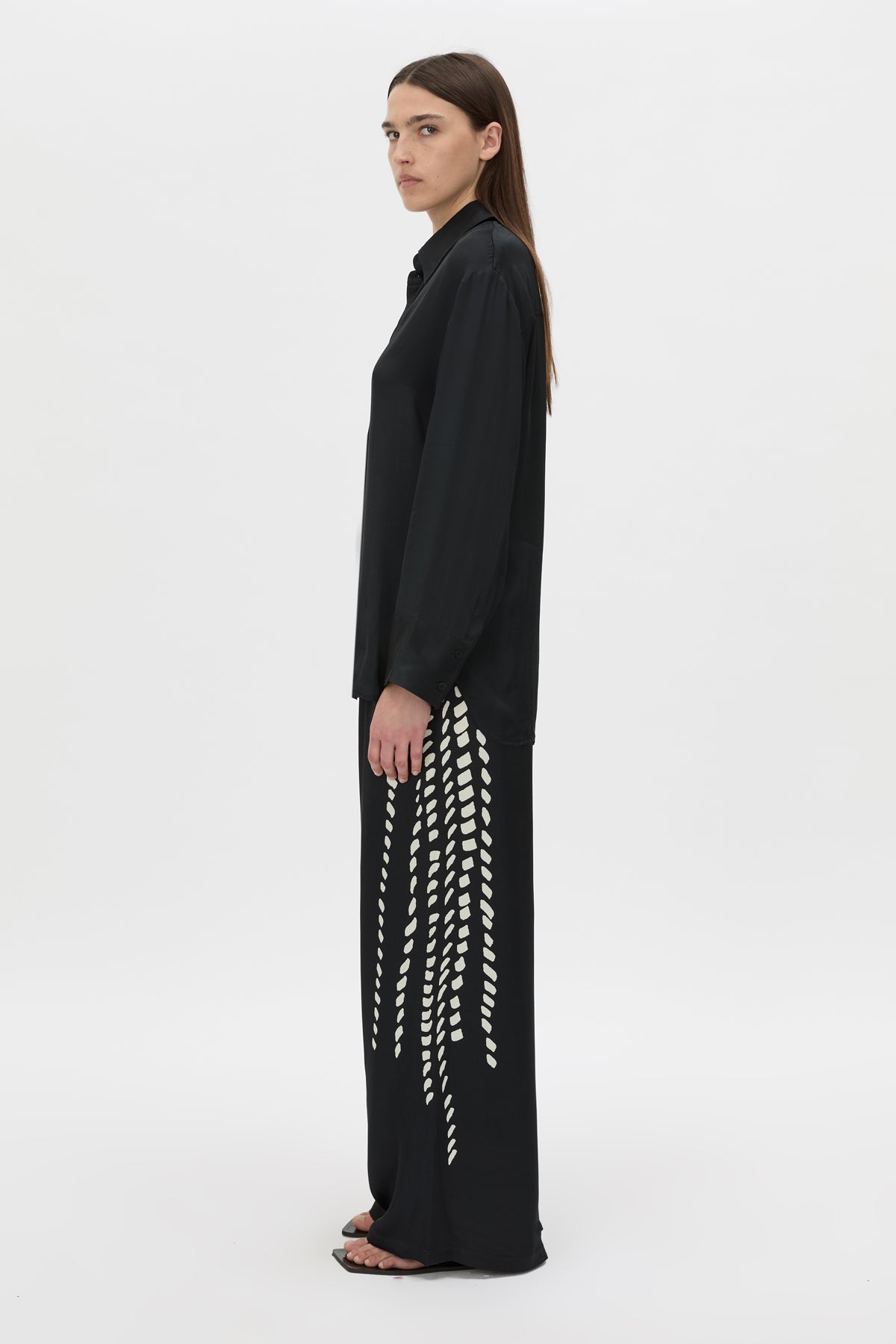 Side view CAMILLA AND MARC Suri Long Sleeve Shirt in black suri print.