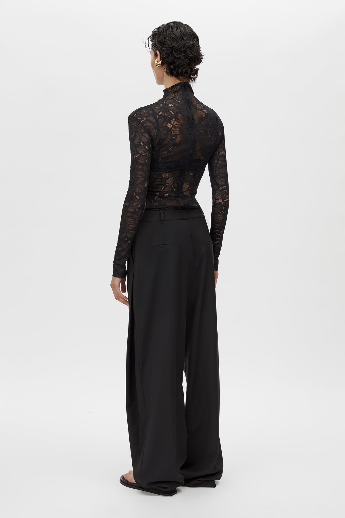 Eleri Top