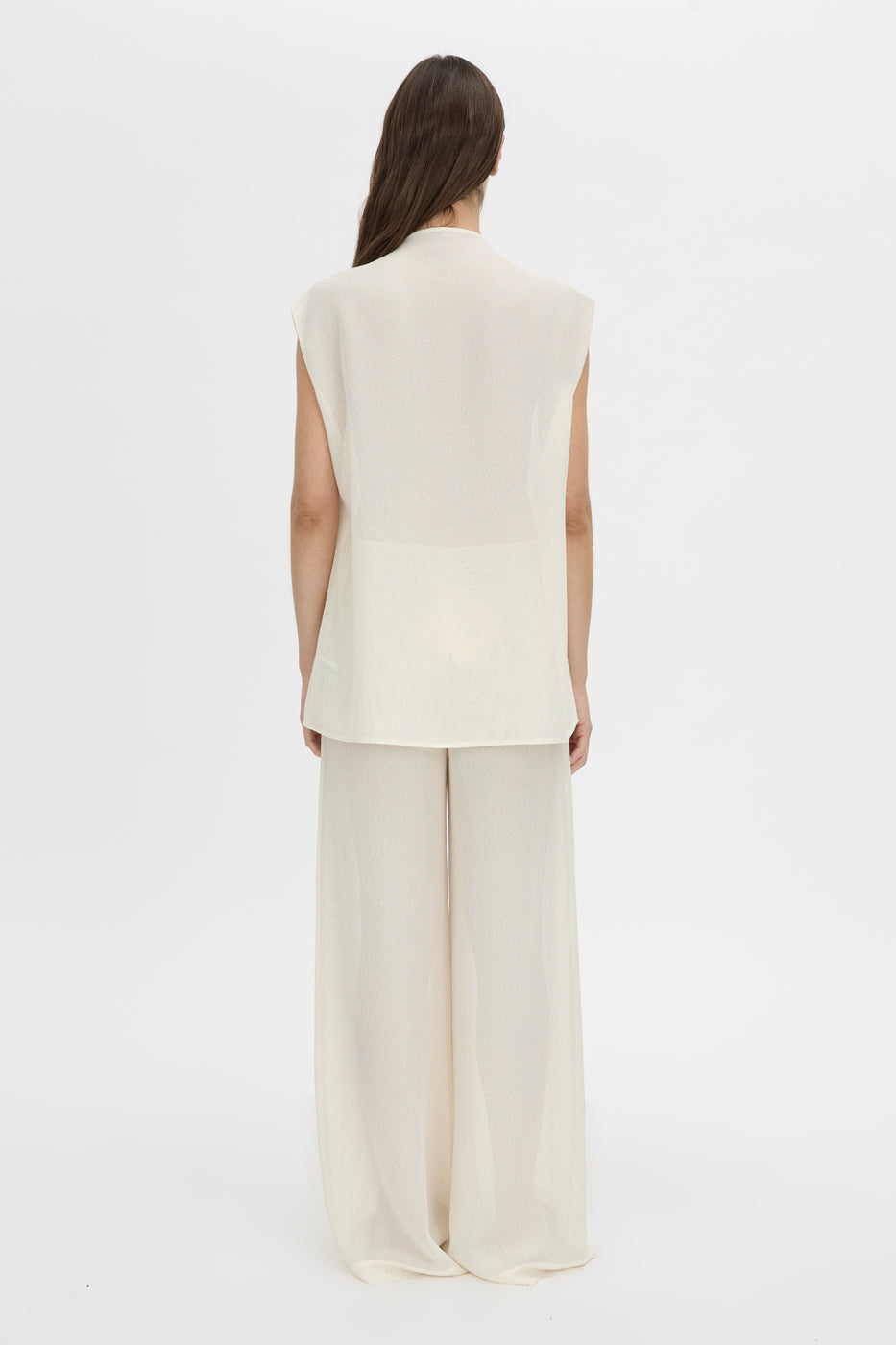 Back view CAMILLA AND MARC Tessara Relaxed Top in cream with cinched V‑neckline.
