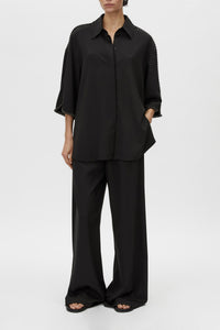 Trevi Shirt - CAMILLA AND MARC Trevi black short-sleeve shirt with wooden hand beaded detail