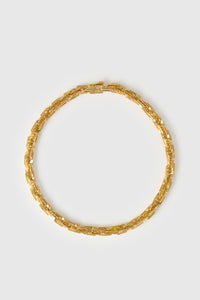 Front view CAMILLA AND MARC Wrenley Chain Necklace finished with worn‑look 18k gold plating.