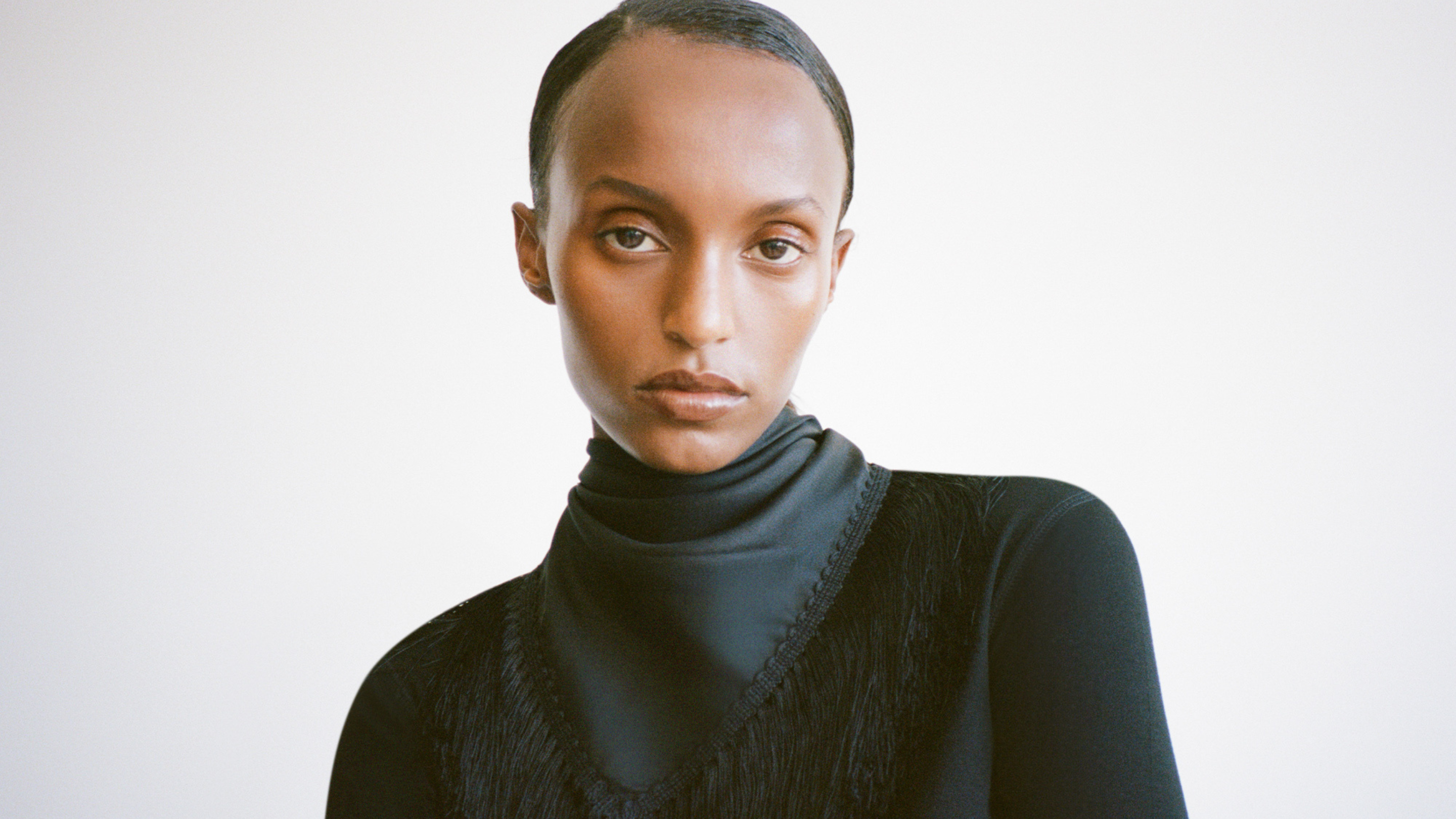 CAMILLA AND MARC PF26 - Dune Scarf in black 