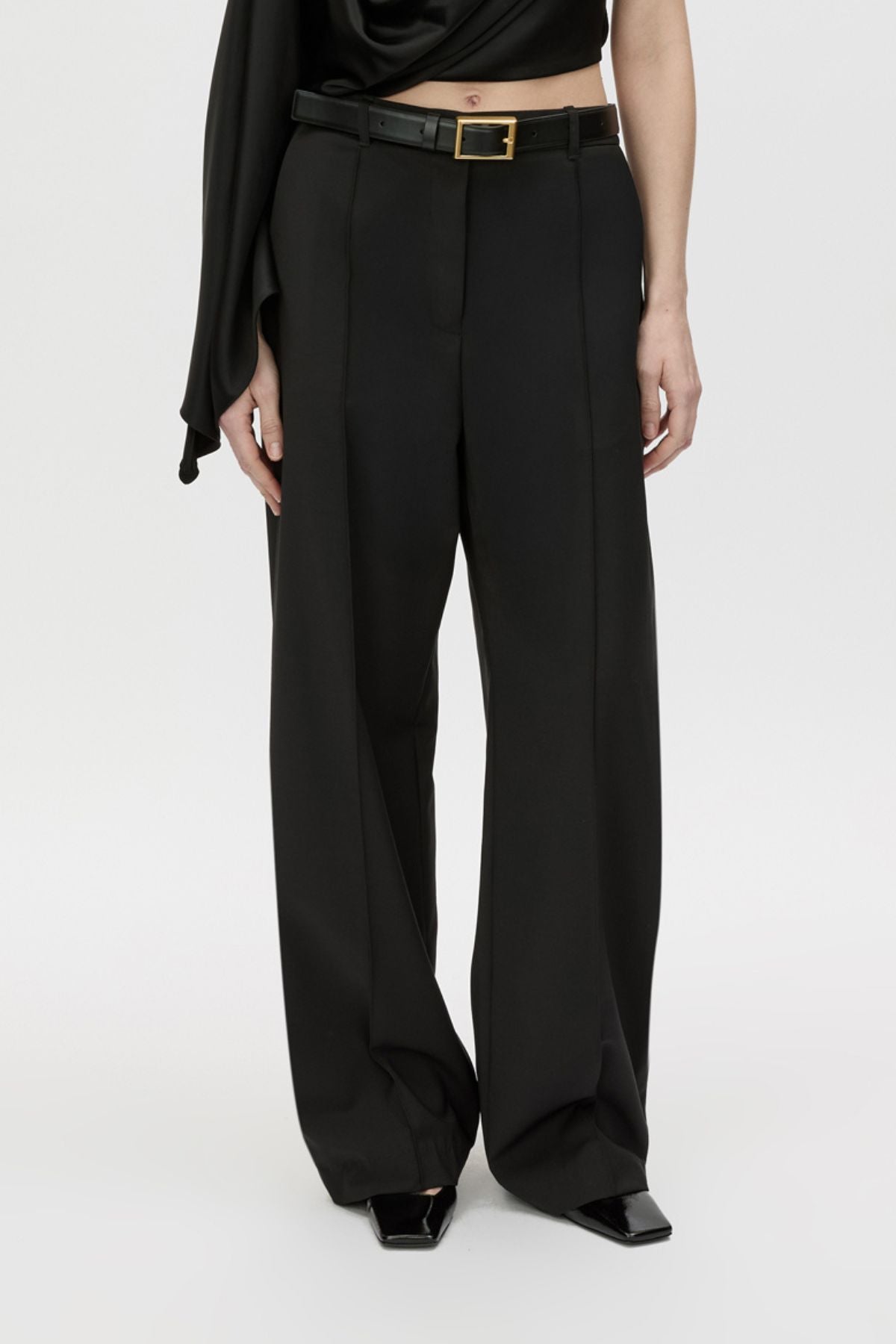 Zuri Pant