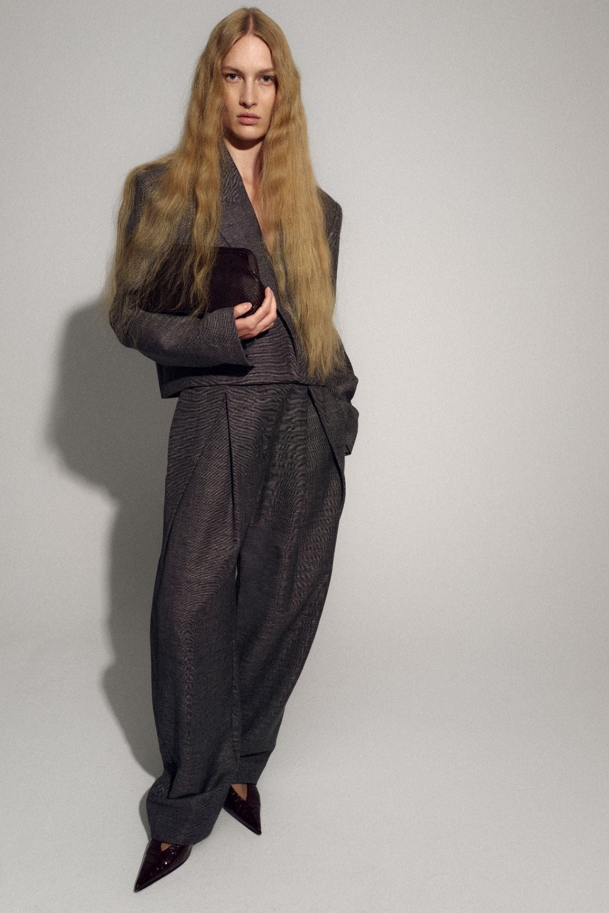 SAVILLA-BLAZER-PANT-CAMPAIGN-IMAGE