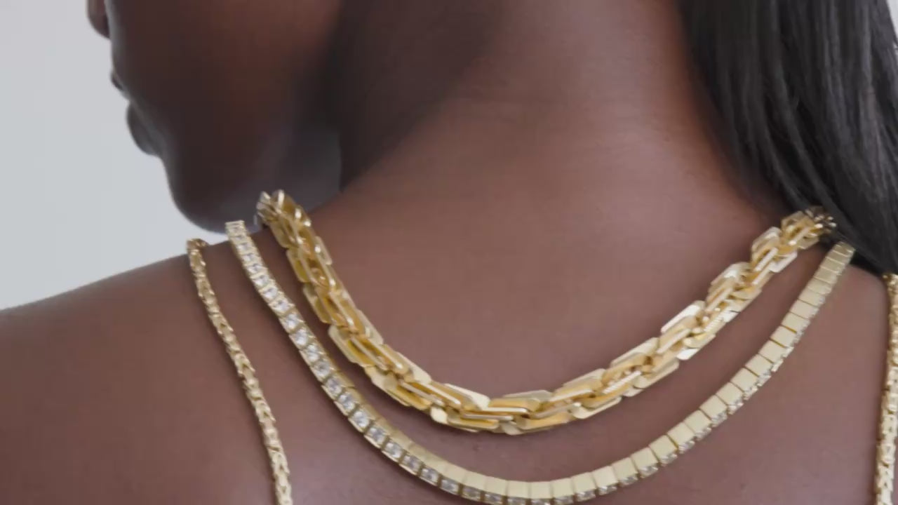 Camilla and Marc PF26 Campaign video of accessories