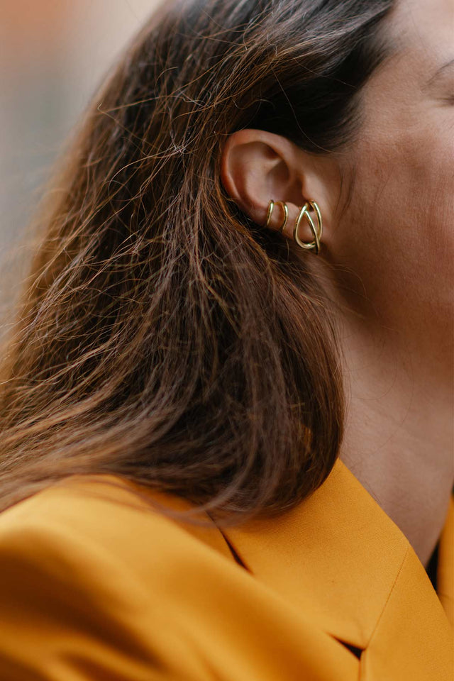 OTIUMBERG Ear Lobe Cuff in Gold CAMILLA AND MARC Official C M